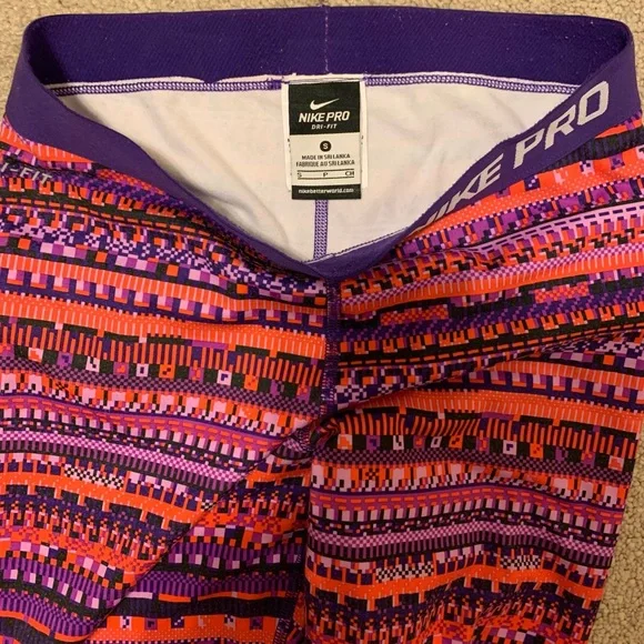 Nike Pro Leggings - Picture 4 of 5